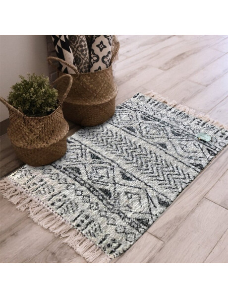 ALFOMBRA 50x80CM TRIBAL BLANCO Y NEGRO ALFOMBRA 50x80CM TRIBAL BLANCO Y NEGRO