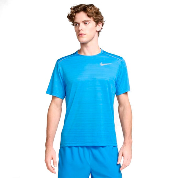 Remera Nike MILER TOP SS de Hombre - AJ7565-412 Azul