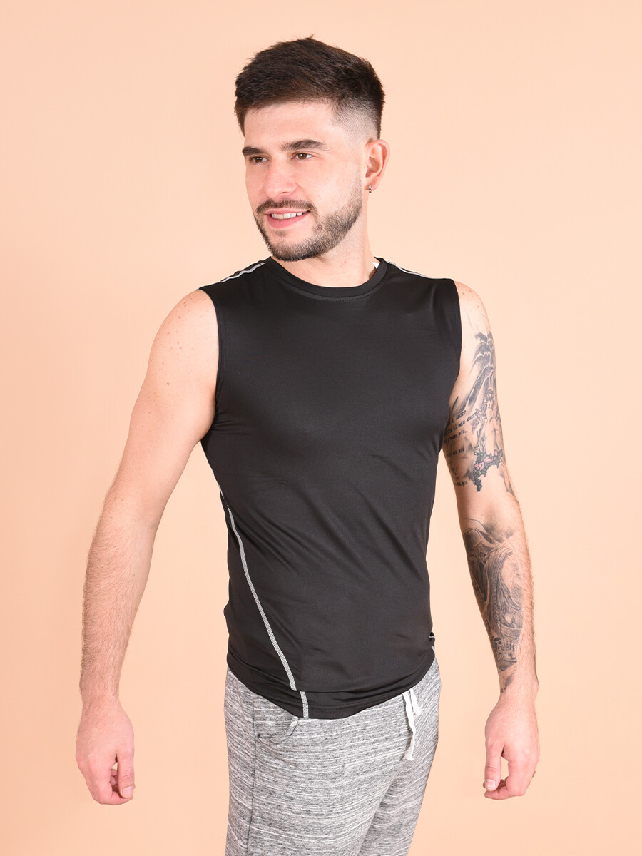 MUSCULOSA STRONG - NEGRO 