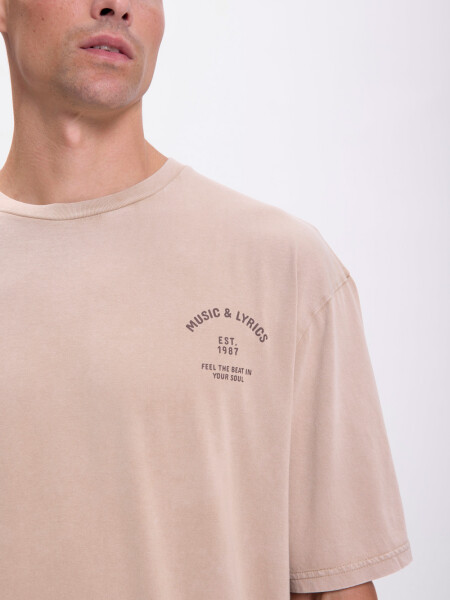 Remera oversize Visón
