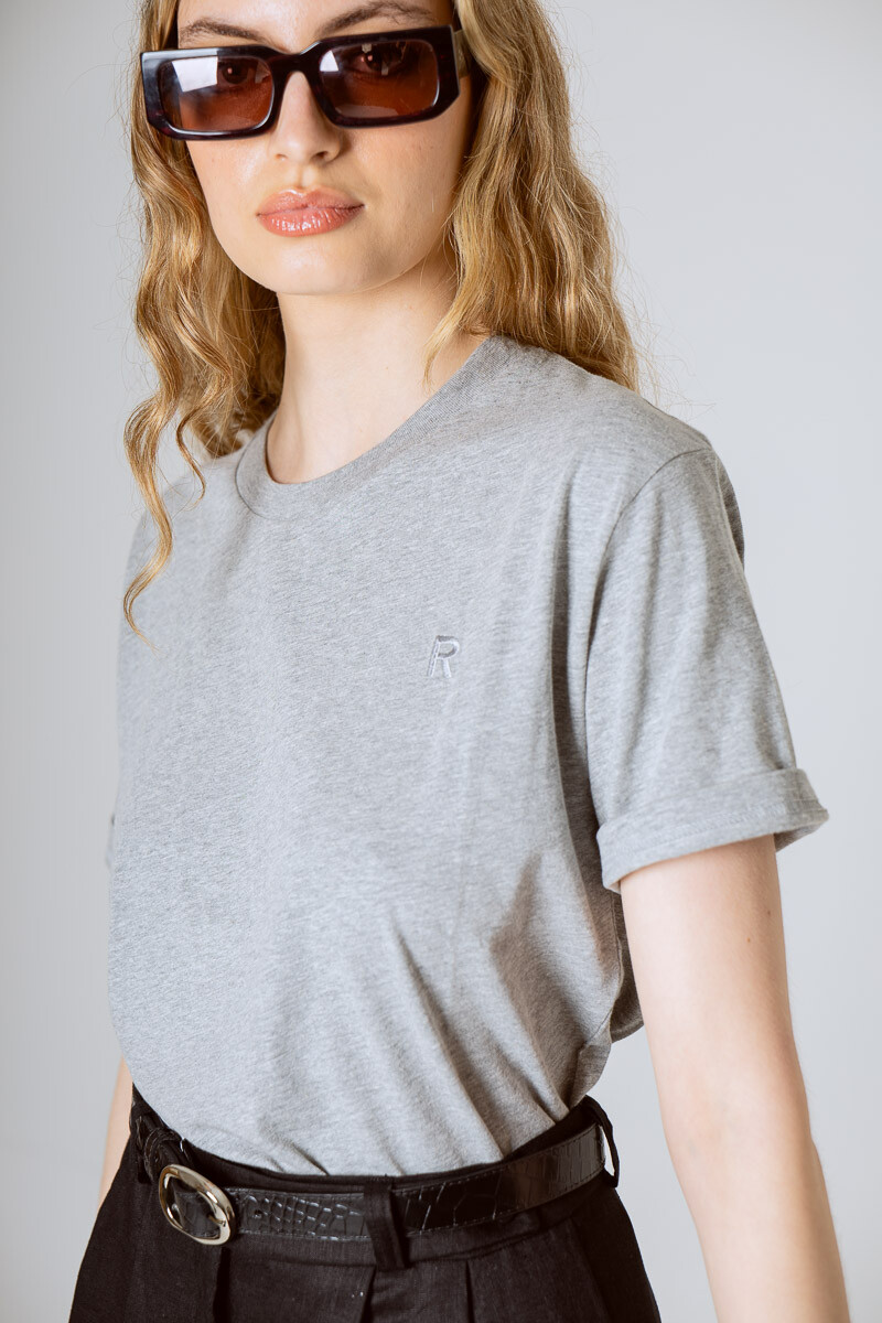 Tuli Gray