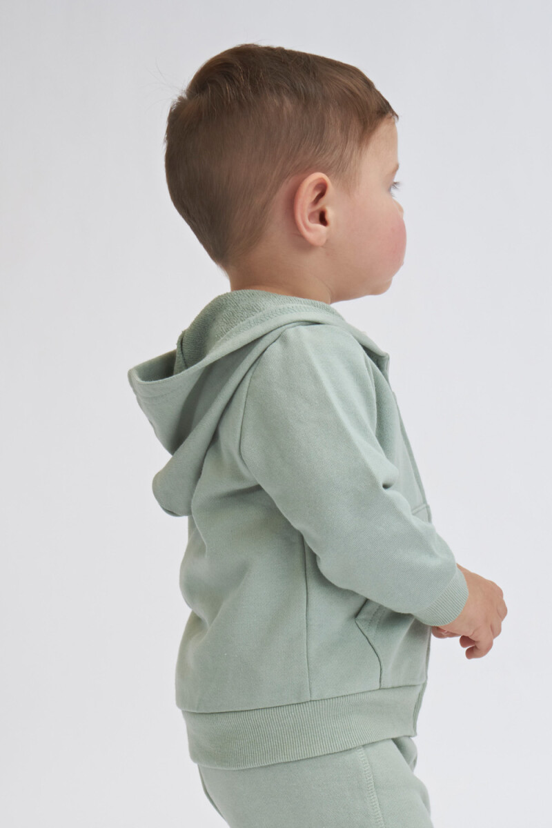 Chaqueta deportiva liviana Verde