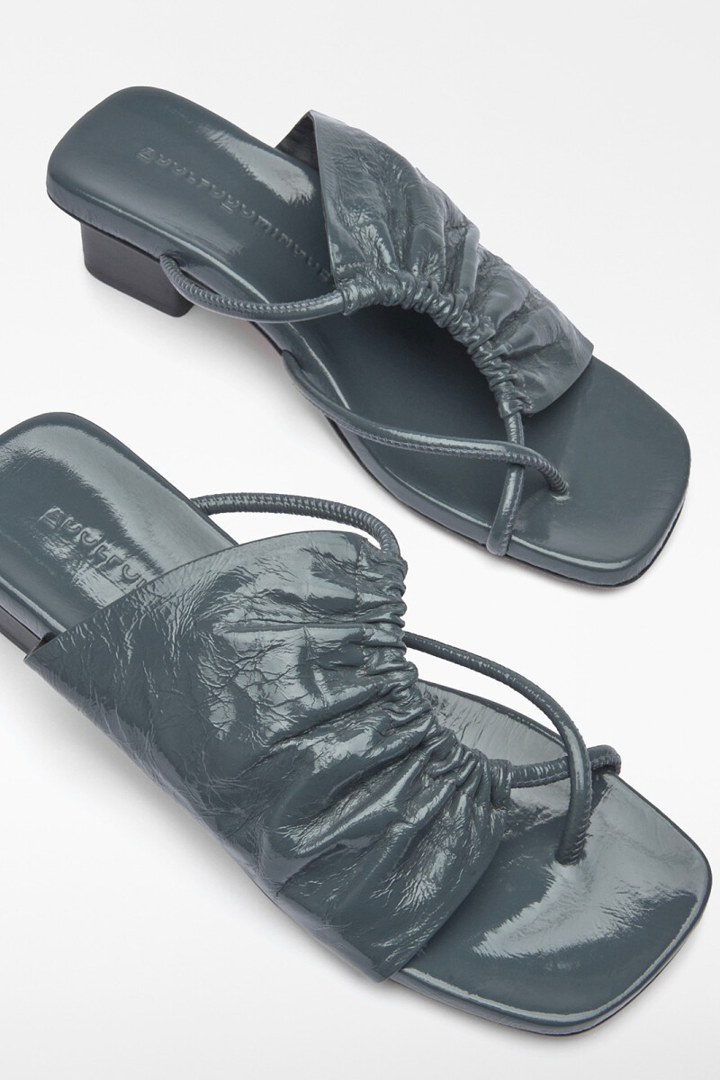 SANDALIA ASIMÉTRICA Azul