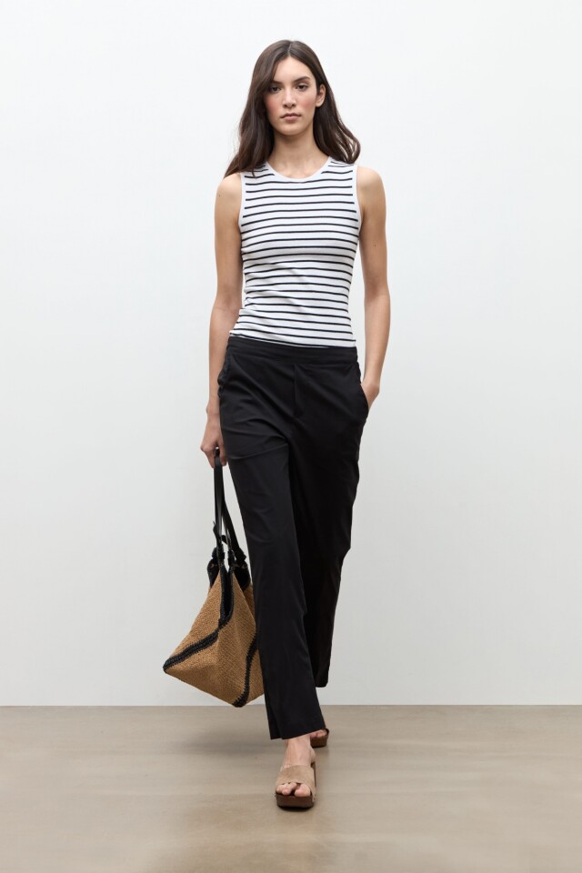 Pantalon recto negro