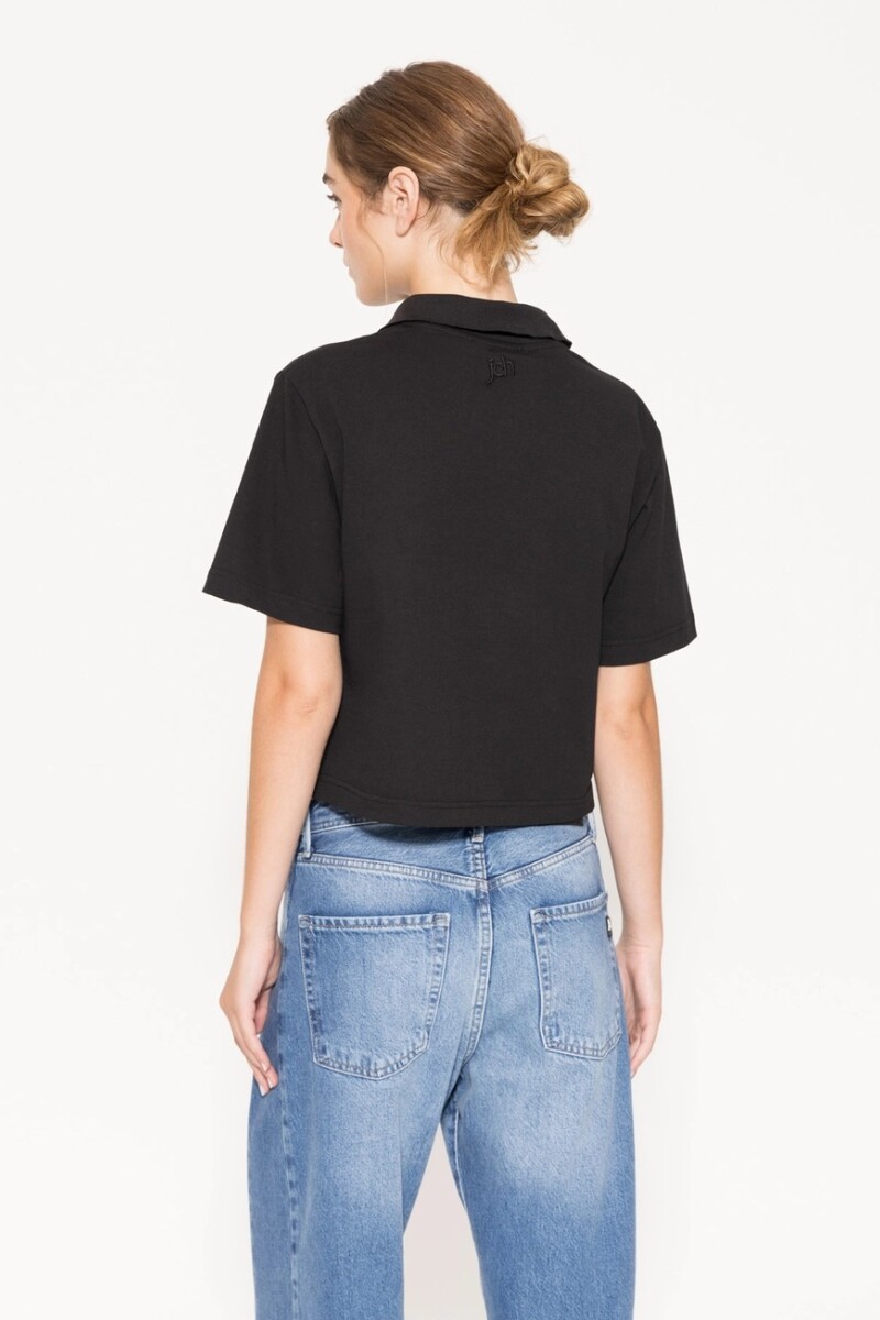 REMERA SHELL Negro