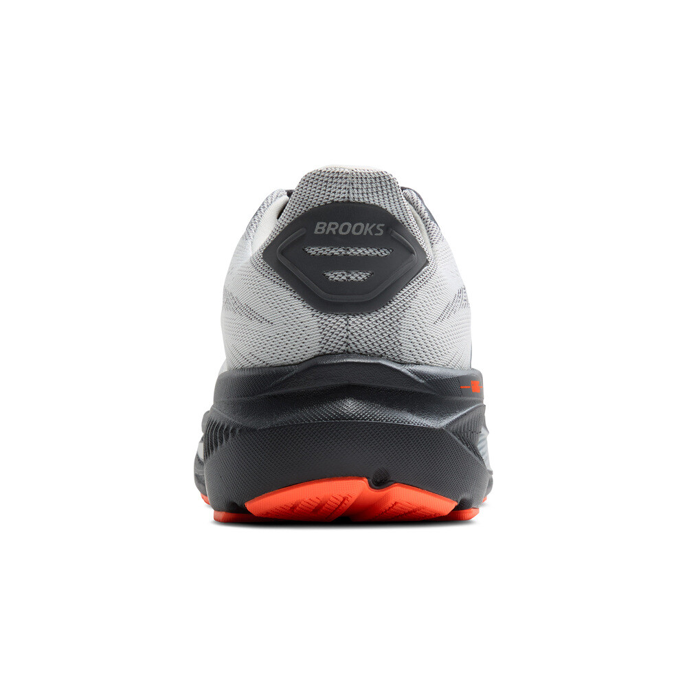 Zapatillas Running Ghost 17 Hombre Beige