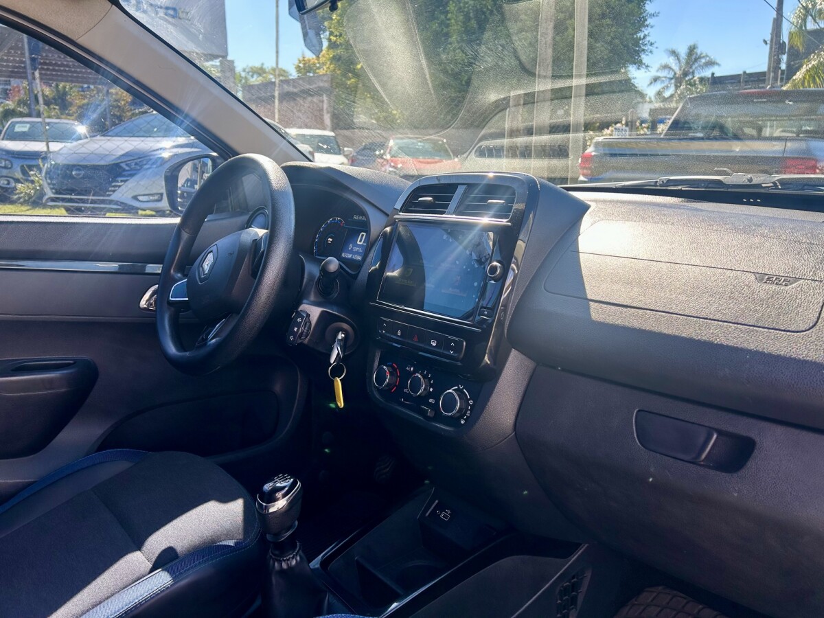 Renault Kwid Intens EXCELENTE ESTADO! | Permuta / Financia Renault Kwid Intens EXCELENTE ESTADO! | Permuta / Financia