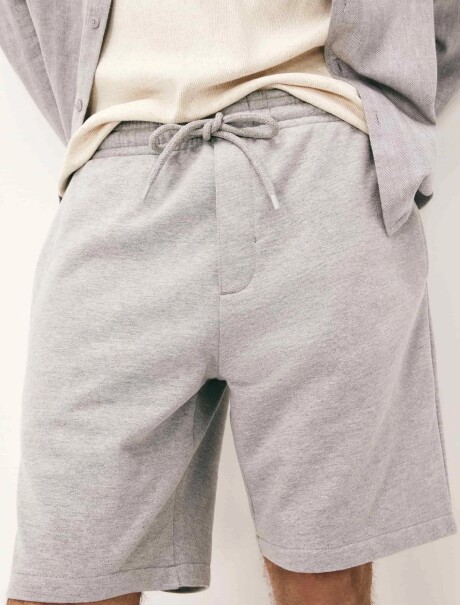 BERMUDAS RECTAS DE FELPA GRIS