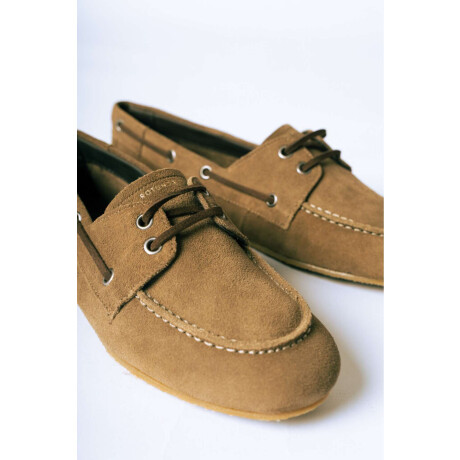 Champion Nauti Brownie