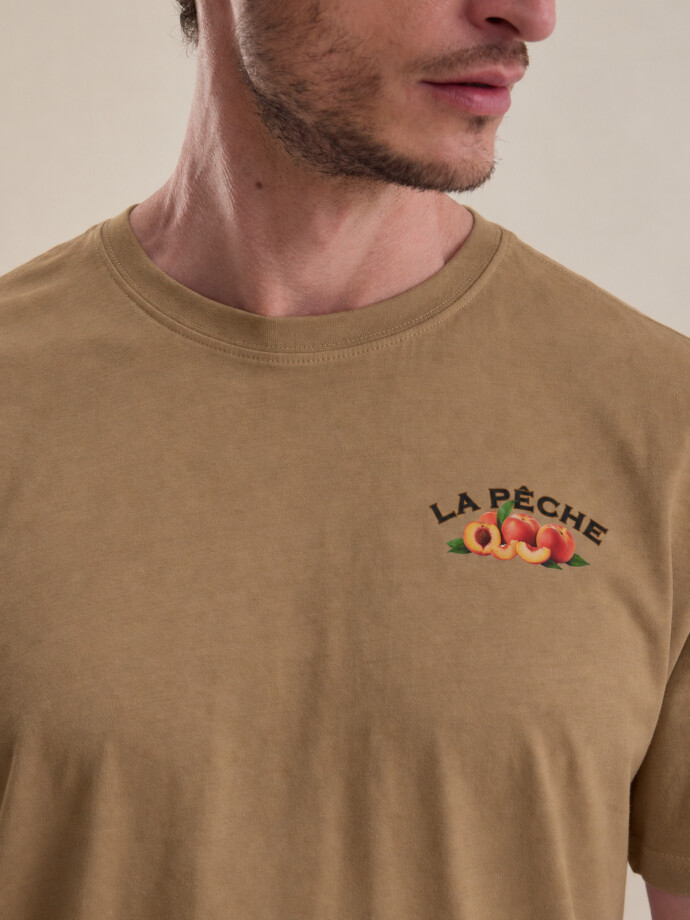 T-SHIRT ESTAMPA PEACHES KAKHI