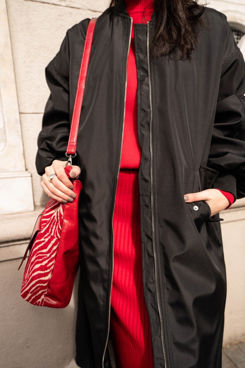 Campera bomber Negro