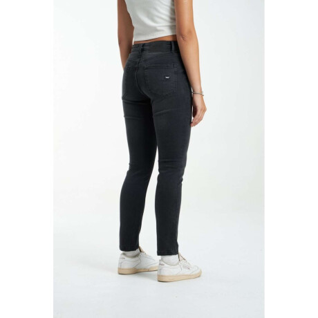 Jean Perla Black Stone W24