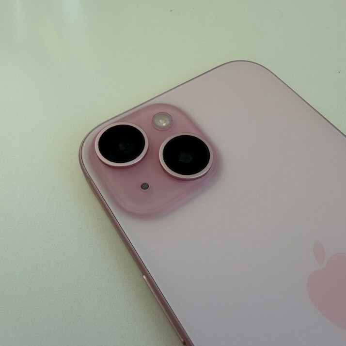 iPhone 15 128GB - Pink iPhone 15 128GB - Pink