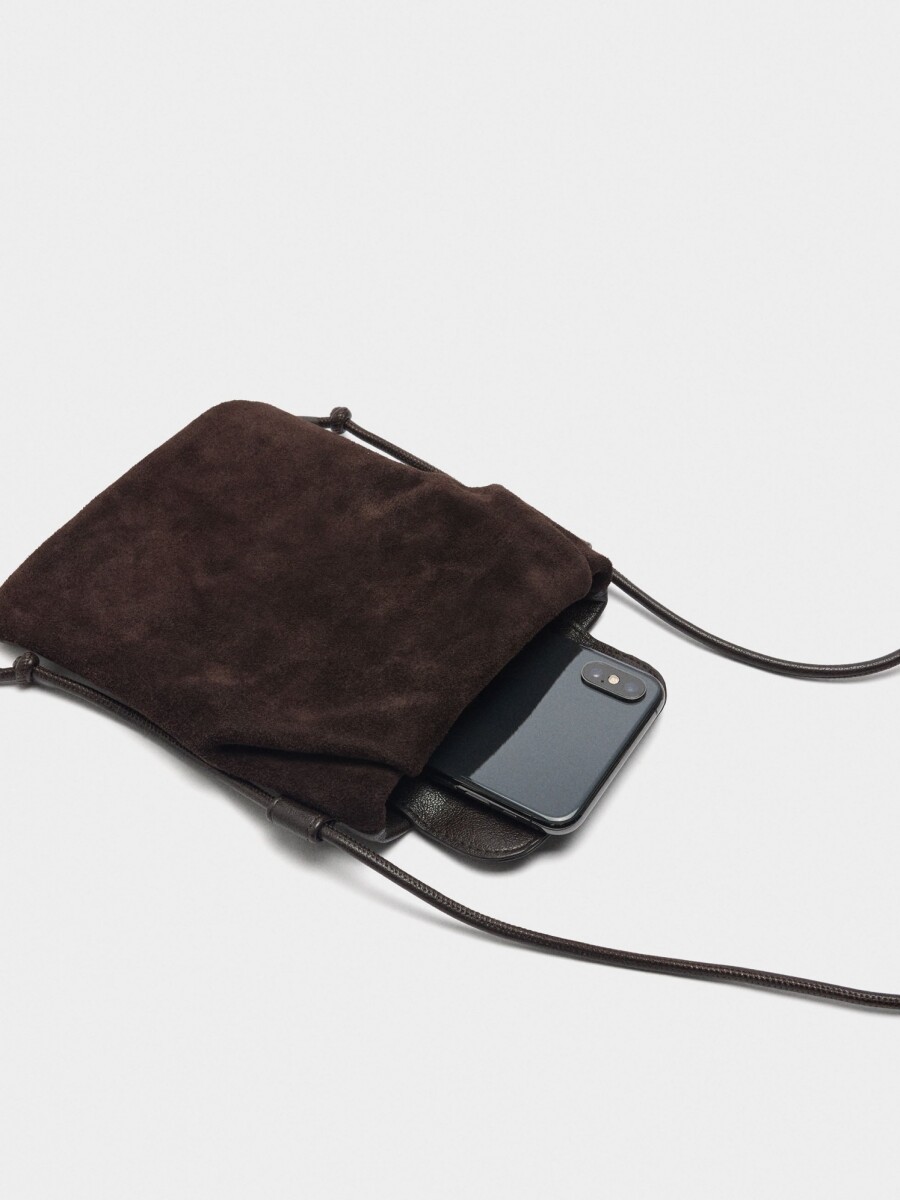 Bolsa Para Móvil Con Detalles De Piel marron