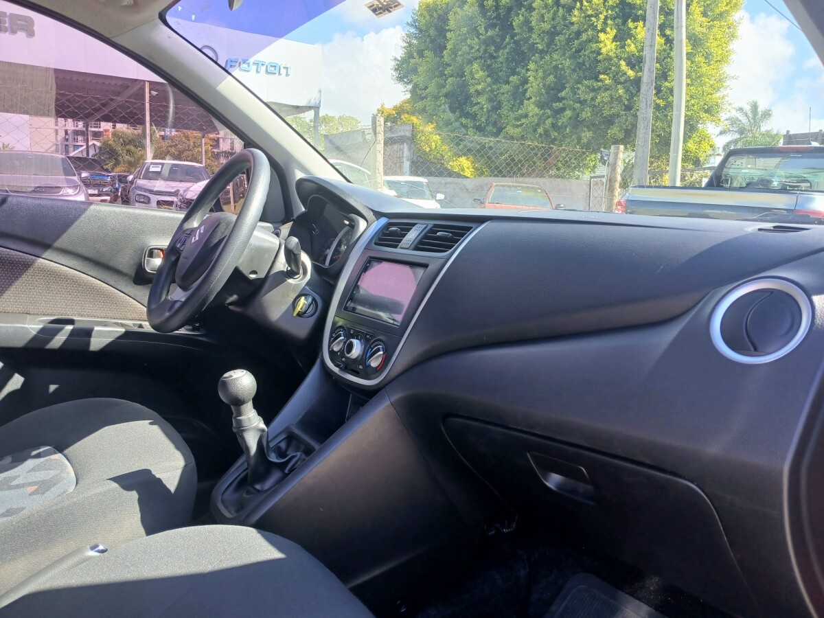 Suzuki Celerio GL 2020 EXCELENTE ESTADO! | Permuta/ Financia Suzuki Celerio GL 2020 EXCELENTE ESTADO! | Permuta/ Financia