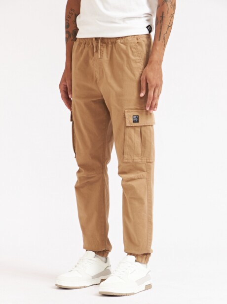 PANTALON CARGO SALTA CAMEL