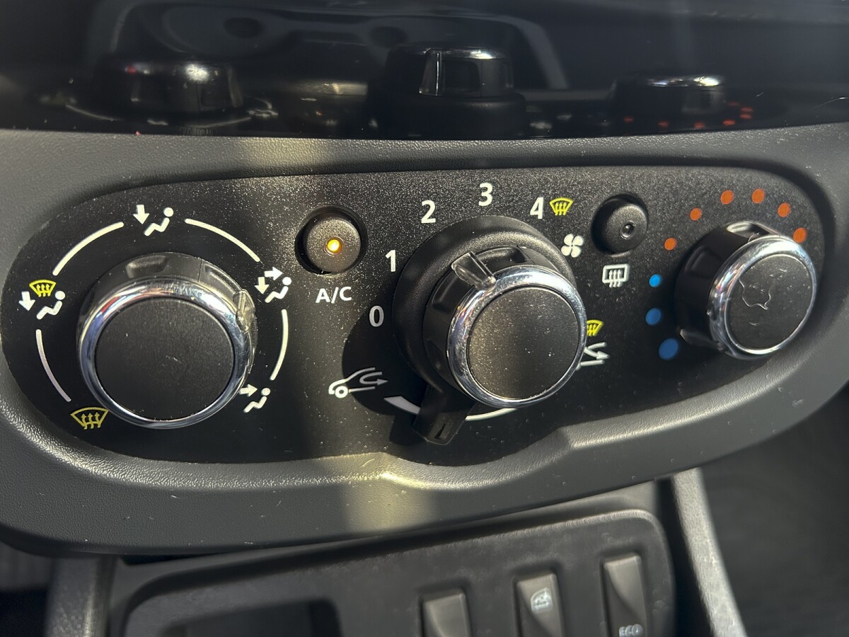 Renault Oroch Dynamique 1.6 Black Edition Renault Oroch Dynamique 1.6 Black Edition