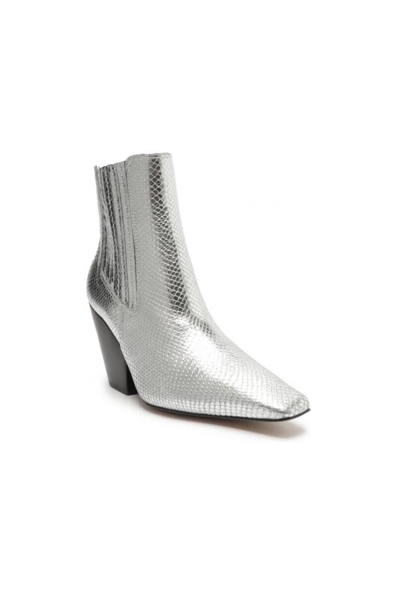 BOTA PLATEADA CLASICA EN PUNTA 