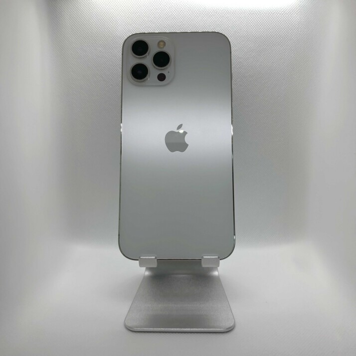 iPhone 12 Pro Max 128 GB - Silver iPhone 12 Pro Max 128 GB - Silver