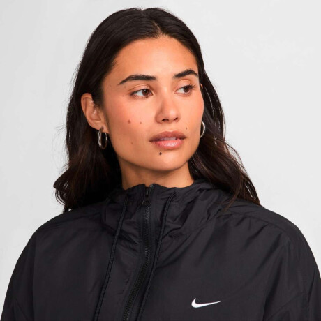 Abrigo Nike Sportswear Classic Wovens de Mujer Negro