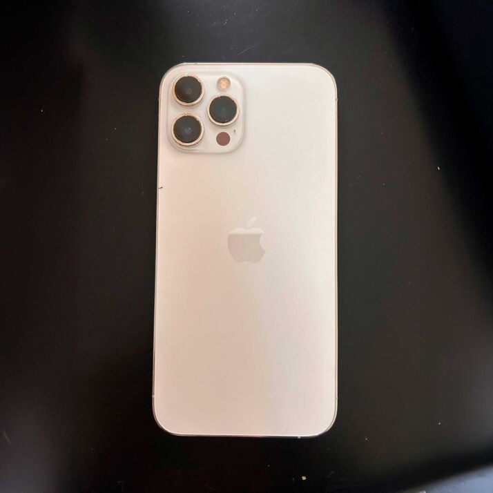 iPhone 12 Pro Max 128 GB - Gold iPhone 12 Pro Max 128 GB - Gold