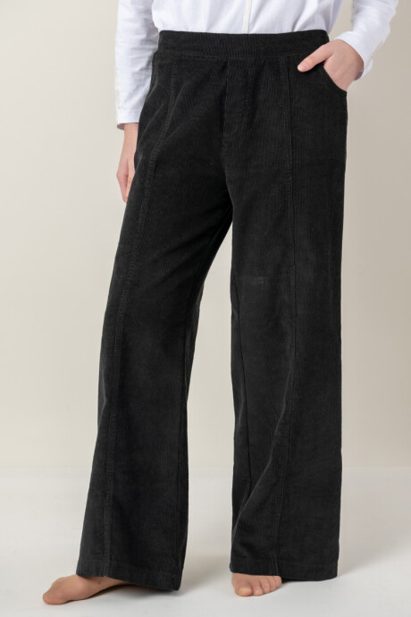 Pantalon cotidiano Negro