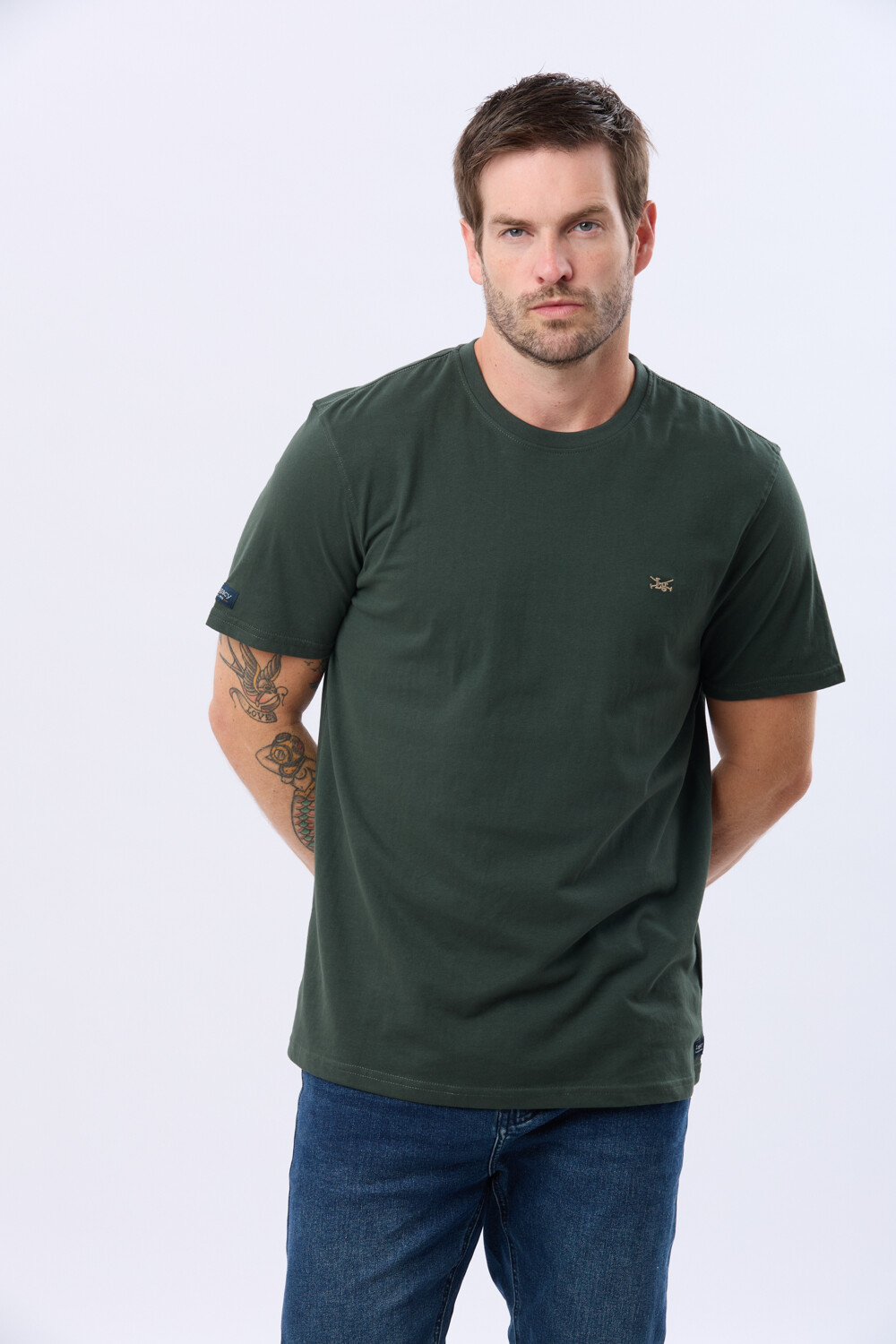 REMERA BÁSICA DE ALGODÓN Verde