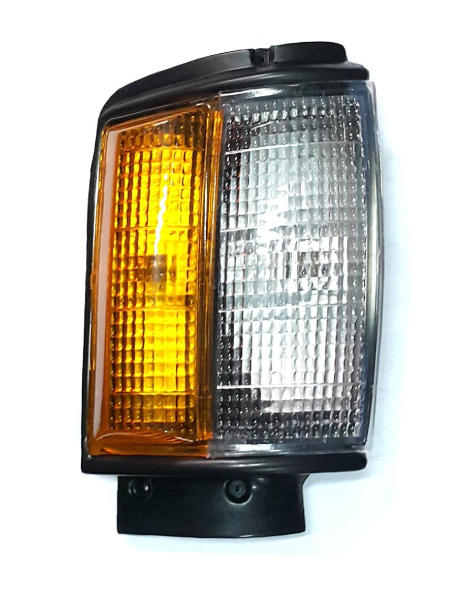 FAROL TOYOTA HILUX 84-88 SEÑALERO DER.NEGRO TYC 