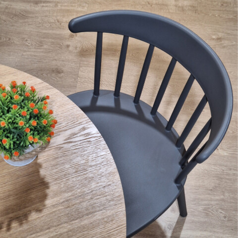 Silla Estilo Curve Luna con Posabrazos - Gris Silla Estilo Curve Luna con Posabrazos - Gris