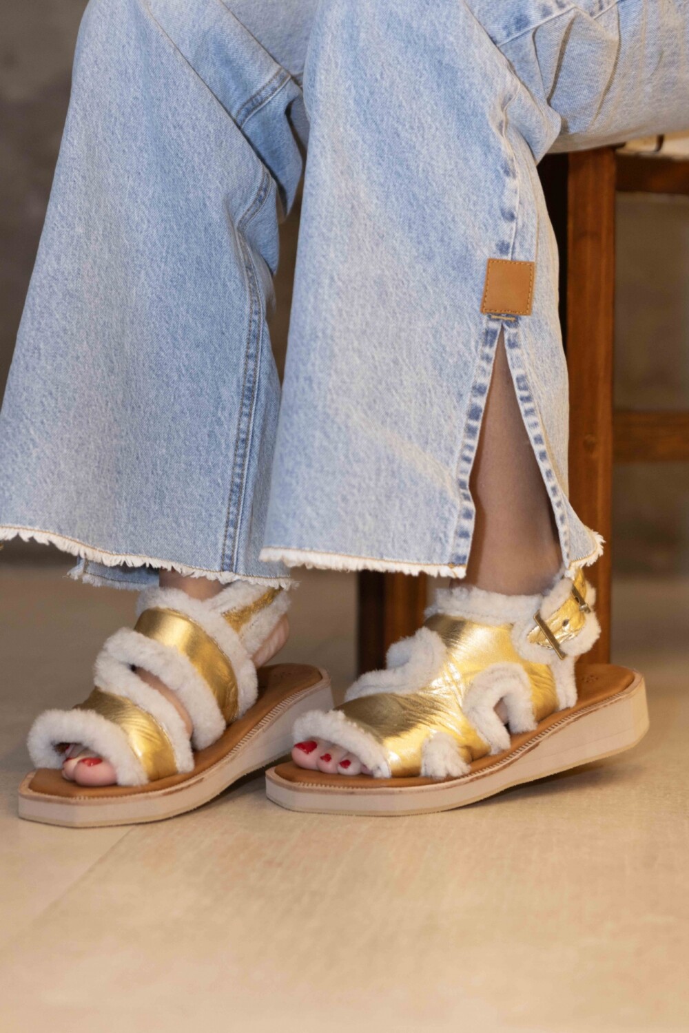 Warm Cut Out Dorado