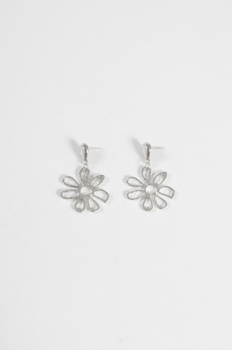 Caravanas dije flor calada - plateado 