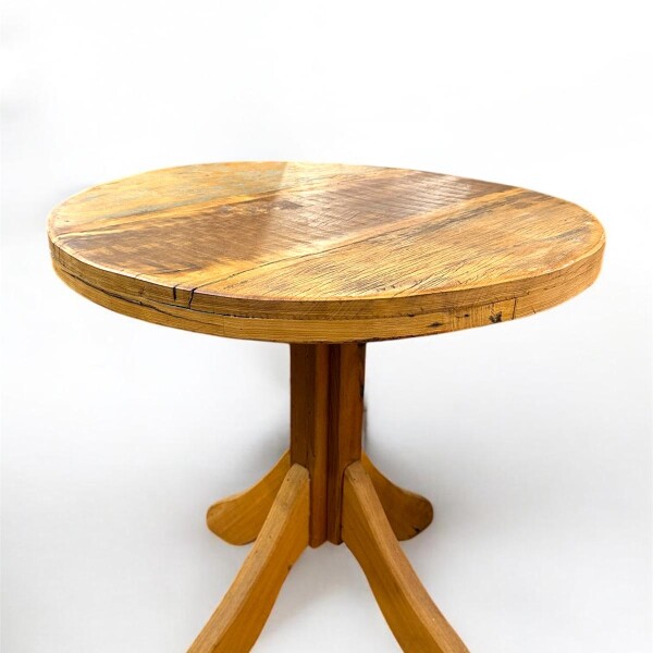 Mesa auxiliar indonesa Mesa auxiliar indonesa