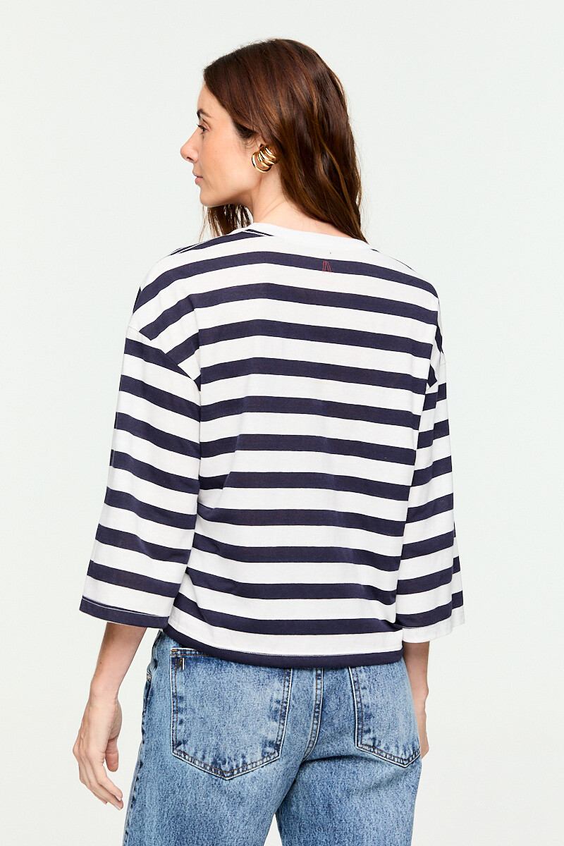 REMERA BORDADO HEART Blanco