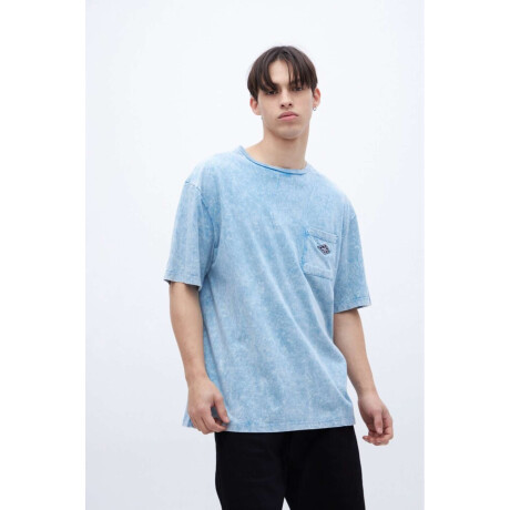 Remera Dawson Celeste