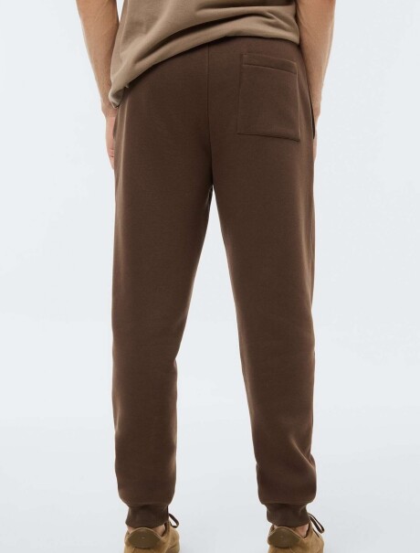 PANTALÓN DEPORTIVO BABUCHA MARRÓN