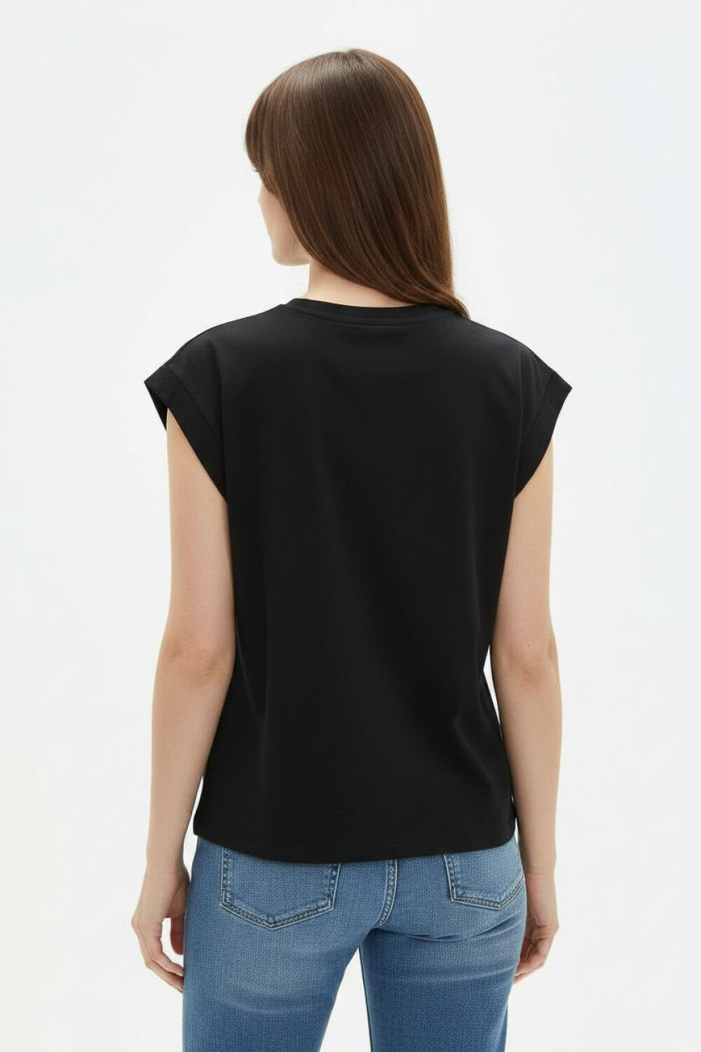 Remera Alismo Negro