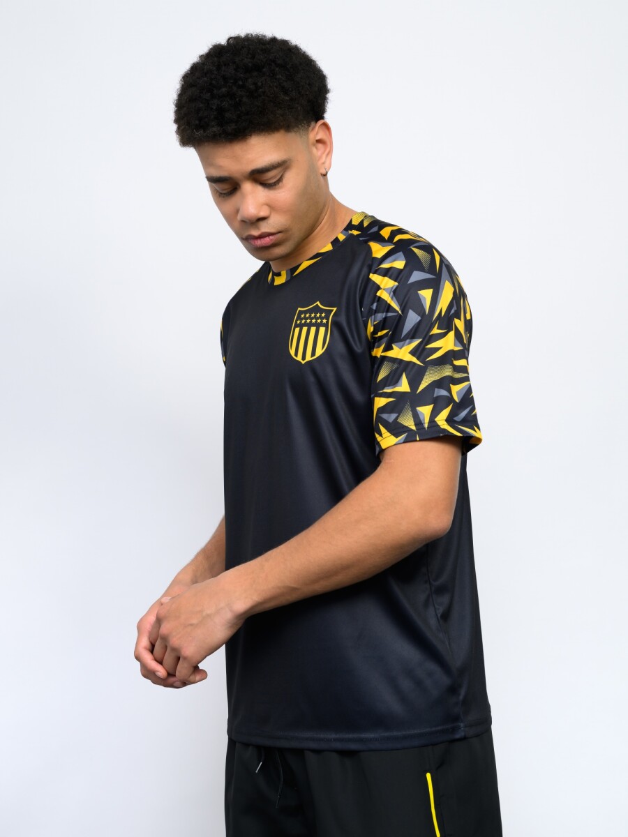 REMERA OXXA Peñarol Licencias Hombre - 002 