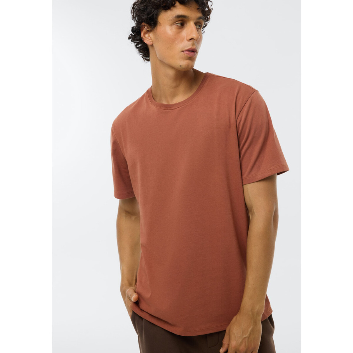 CAMISETA MM MASC - H26EN 