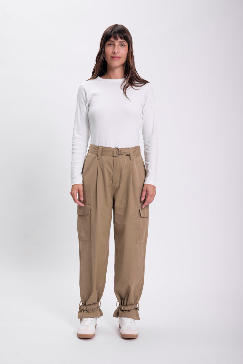 Pantalón casual cinto - Beige 