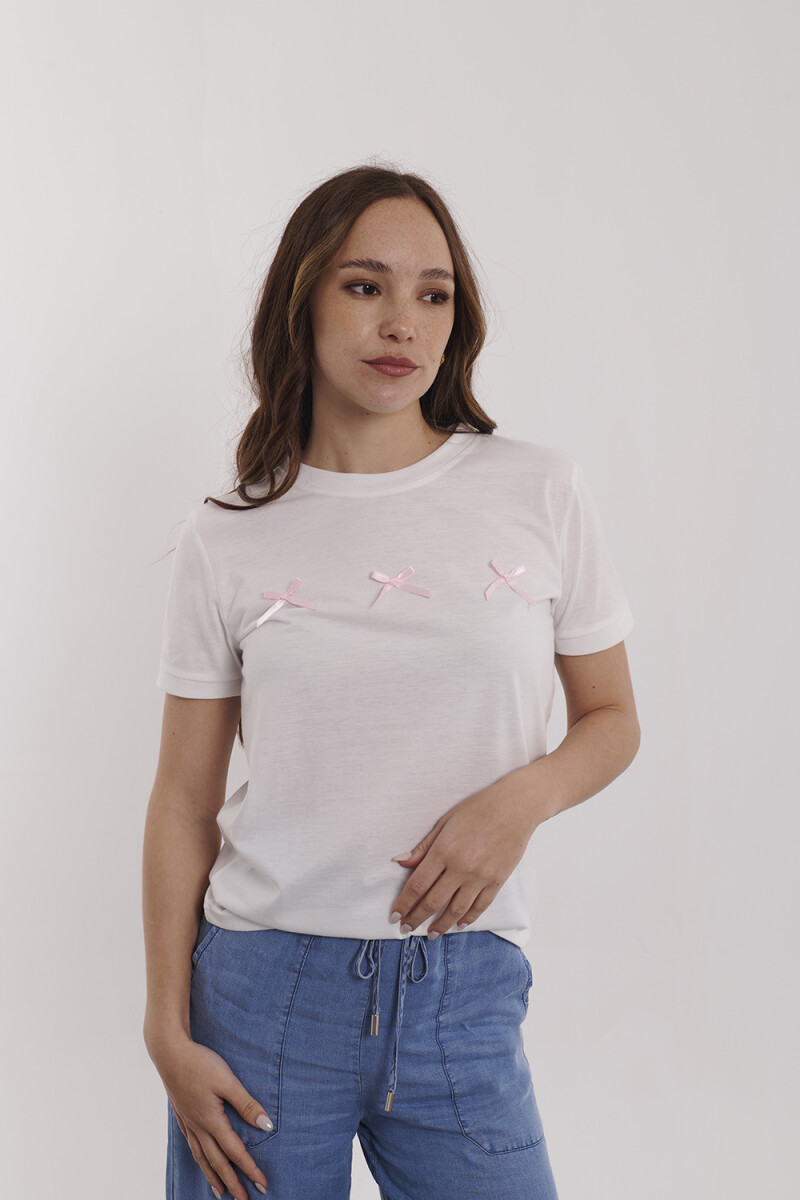 REMERA ELIANA BLANCO REMERA ELIANA BLANCO