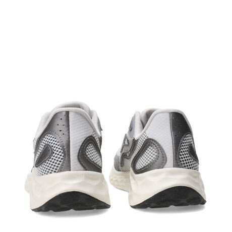 Championesde Hombre New Balance Arishi V4 Gris