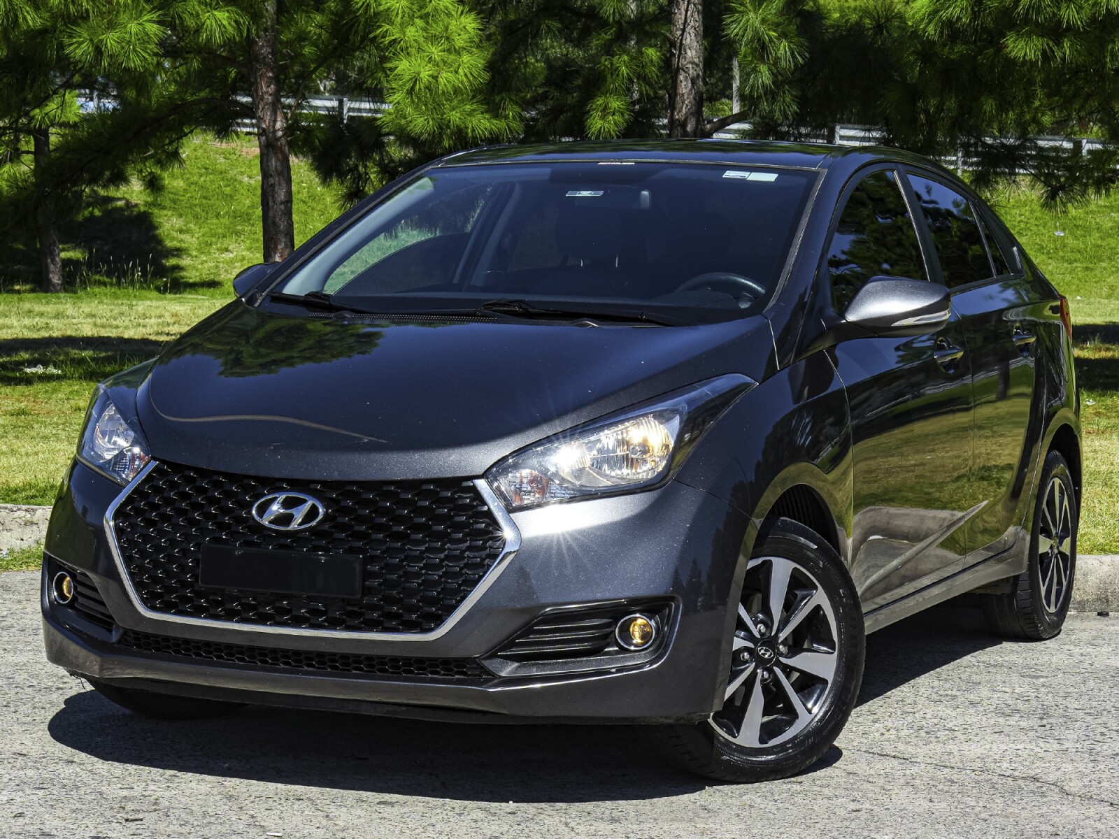 Hyundai HB20S Sport Extra Full 1.6 | Permuta / Financia 