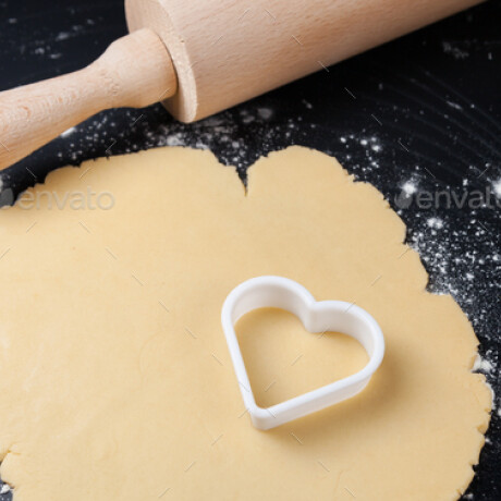 Cortante para galletas x6 plástico Cortante para galletas x6 plástico