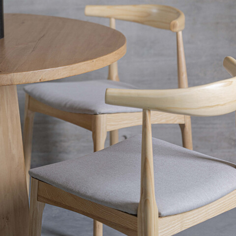 Silla Elbow Natural con gris