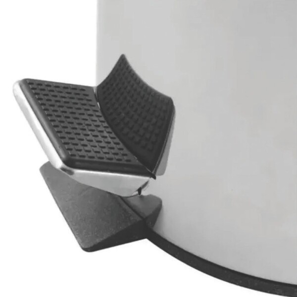 PAPELERA CON PEDAL ACERO INOX 5L PAPELERA CON PEDAL ACERO INOX 5L