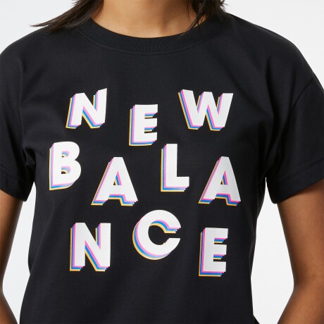 Remera New Balance de Dama RELENTLESS NOVELTY-WT11191BKW BLACK