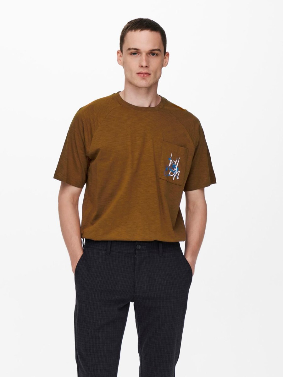 Camiseta Con Bolsillo - Monks Robe 