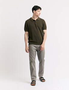 520576 REMERA HARRY Oliva