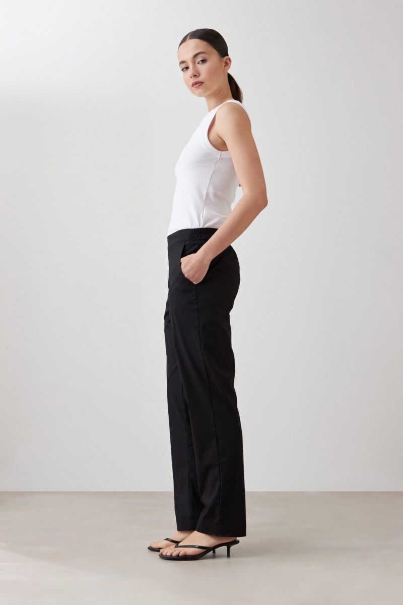 Pantalón recto negro