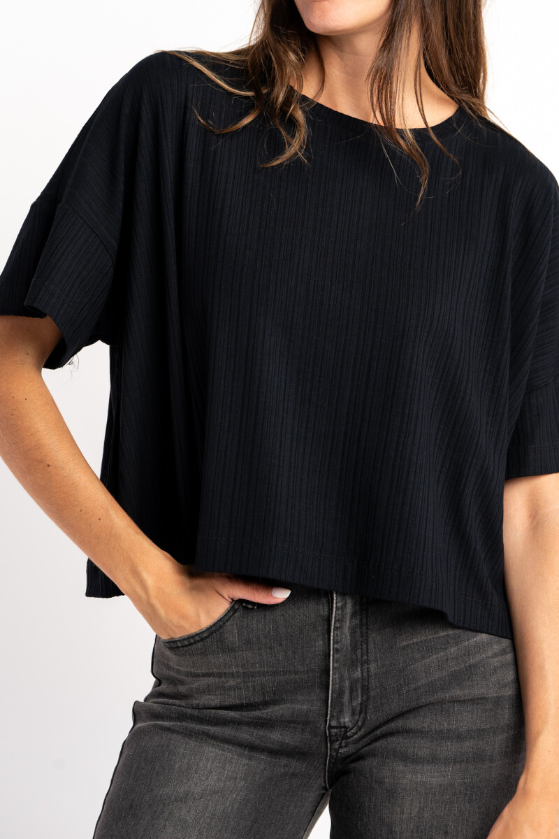 Remera Negro